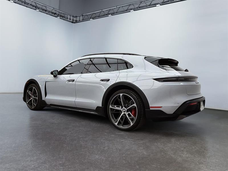 porsche Taycan 2022 - 3