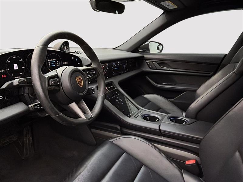 porsche Taycan 2022 - 28