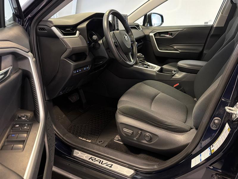 toyota RAV4 2019 - 16