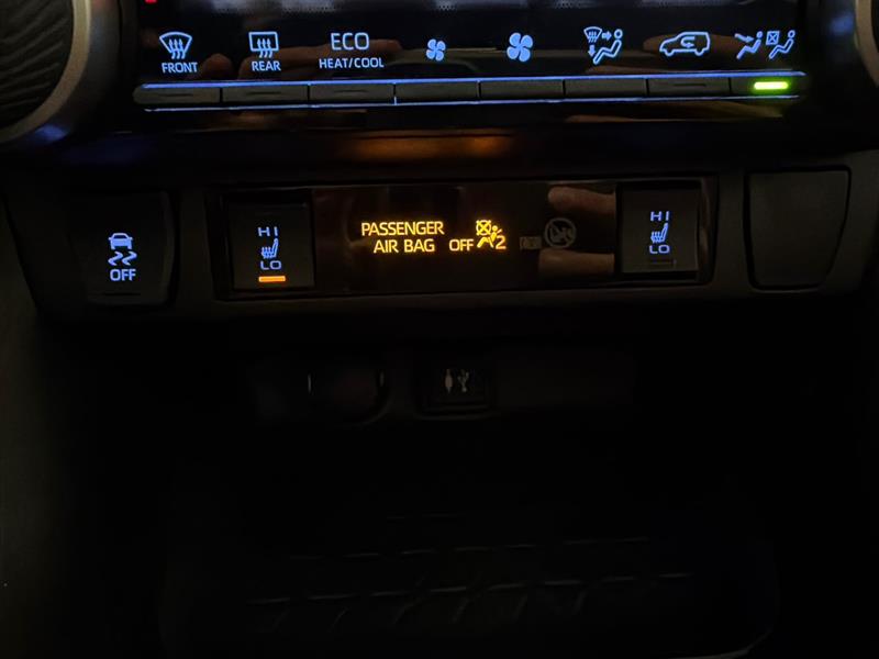 toyota RAV4 2019 - 29