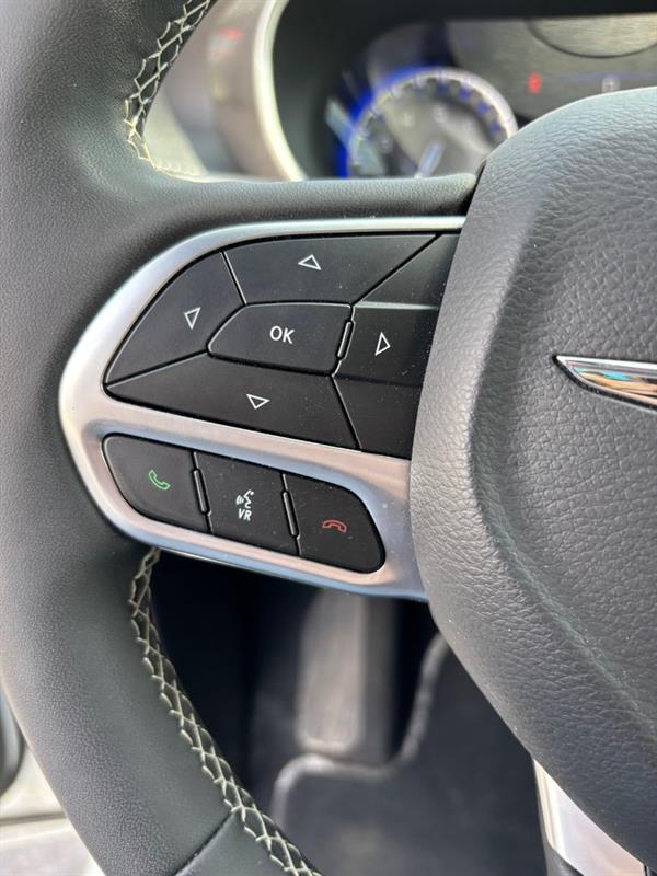 chrysler Pacifica 2025 - 14