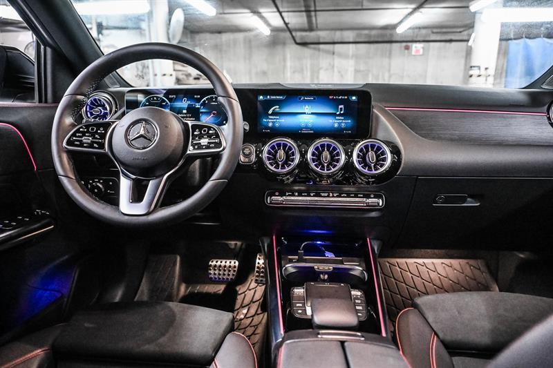 mercedes-benz GLA250 2022 - 27