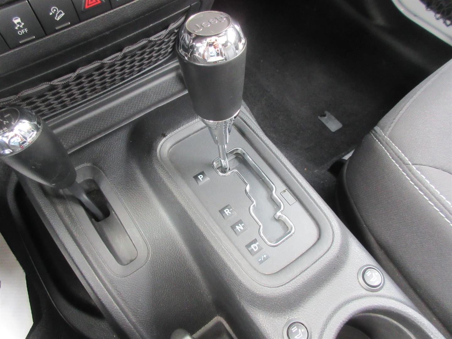 jeep Wrangler 2013 - 30
