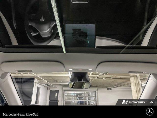 tesla Model Y 2024 - 24