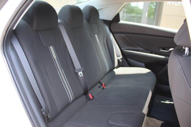 hyundai Elantra 2023 - 25
