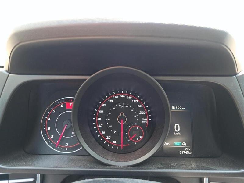 hyundai Elantra 2023 - 6