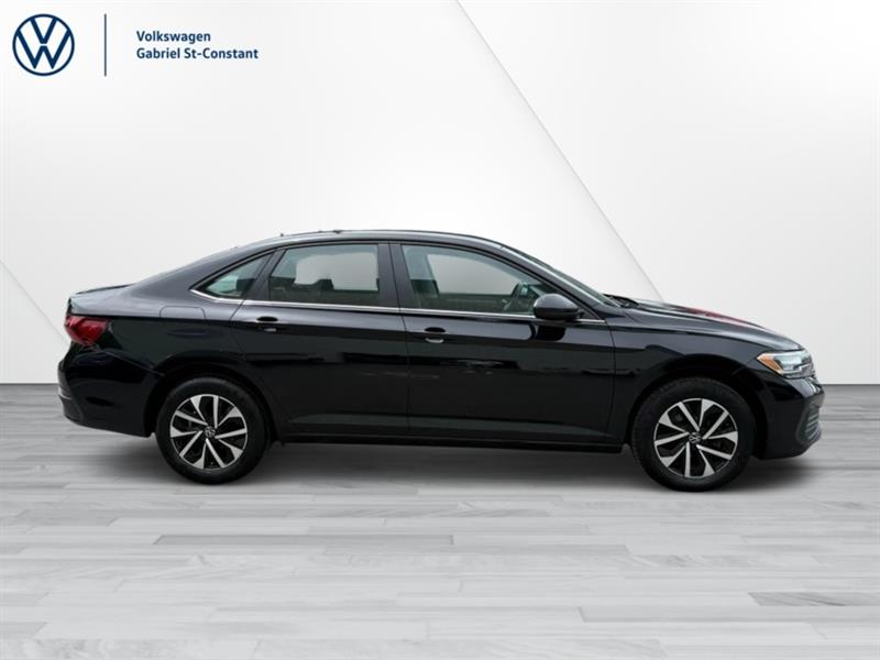 volkswagen Jetta 2023 - 4