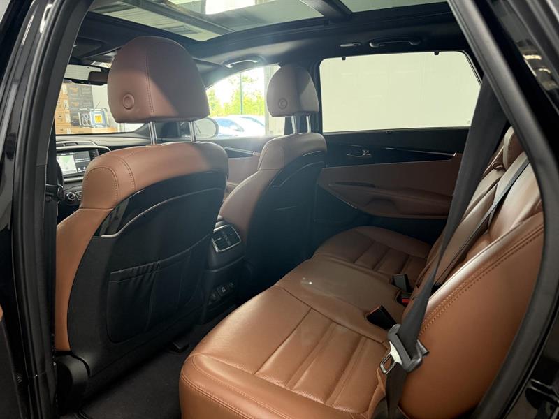 kia Sorento 2019 - 17