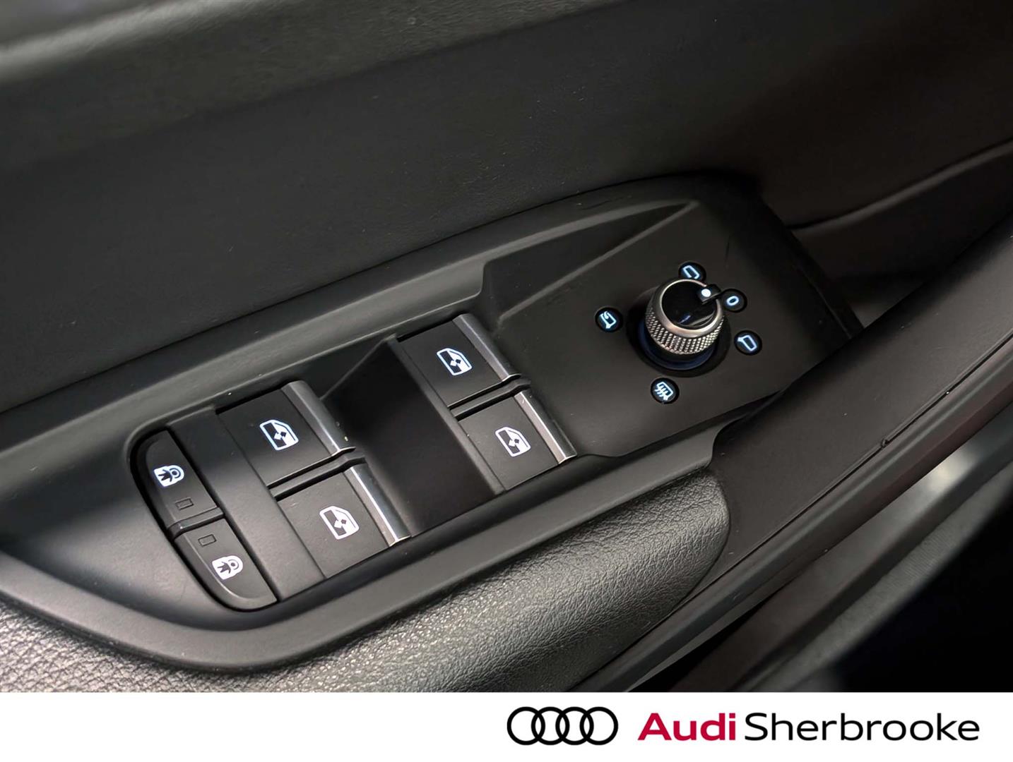 audi Q5 2022 - 23