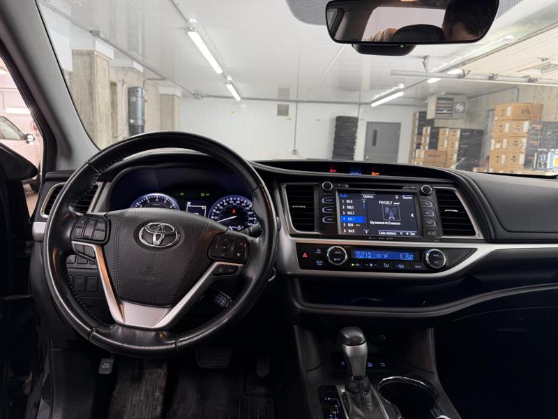 toyota Highlander 2018 - 17