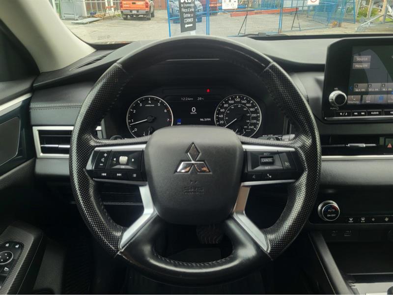 mitsubishi Outlander 2022 - 7
