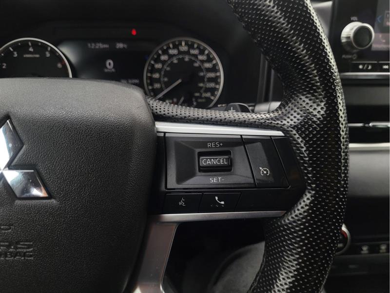 mitsubishi Outlander 2022 - 10