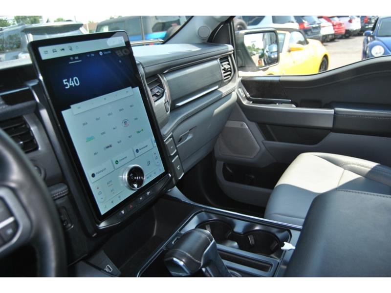ford F-150 Lightning 2025 - 15