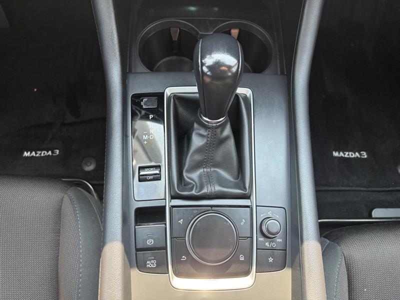 mazda Mazda3 2023 - 18