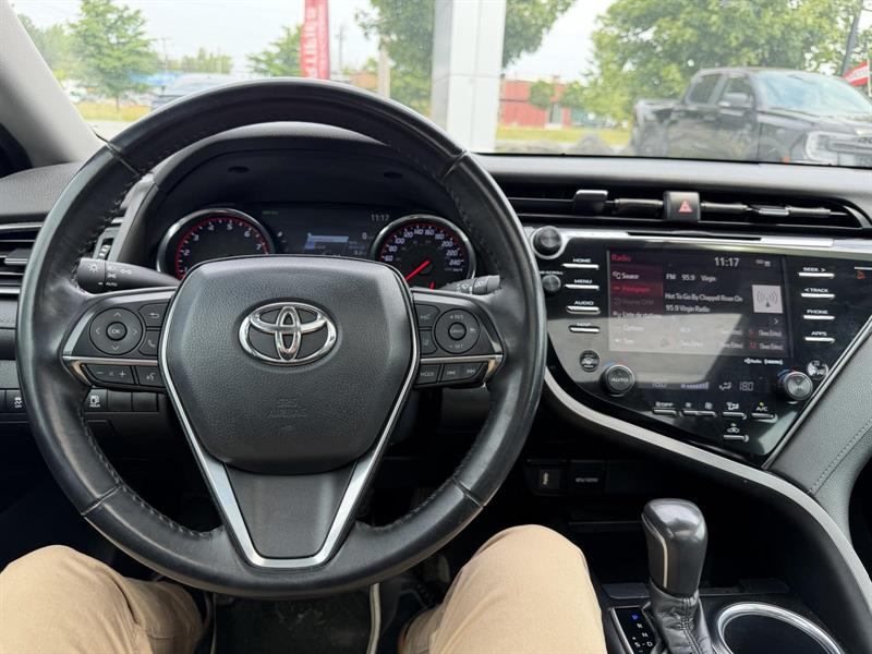 toyota Camry 2020 - 11