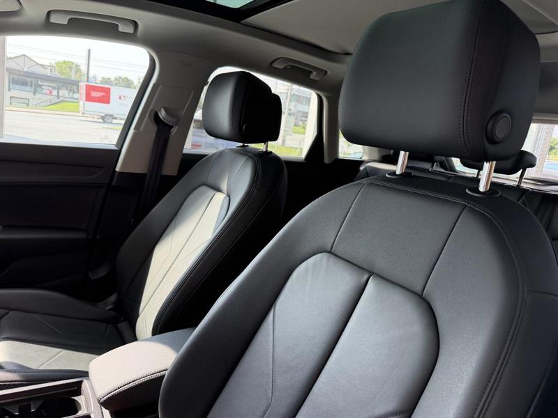 audi Q3 2021 - 10