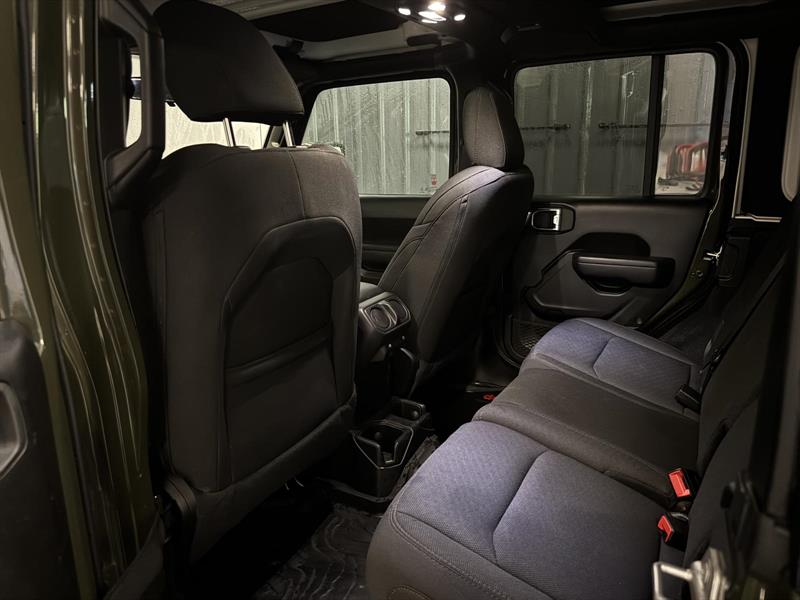 jeep Wrangler 2023 - 10