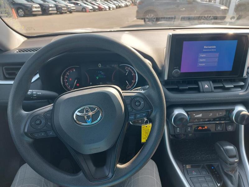toyota RAV4 2025 - 13