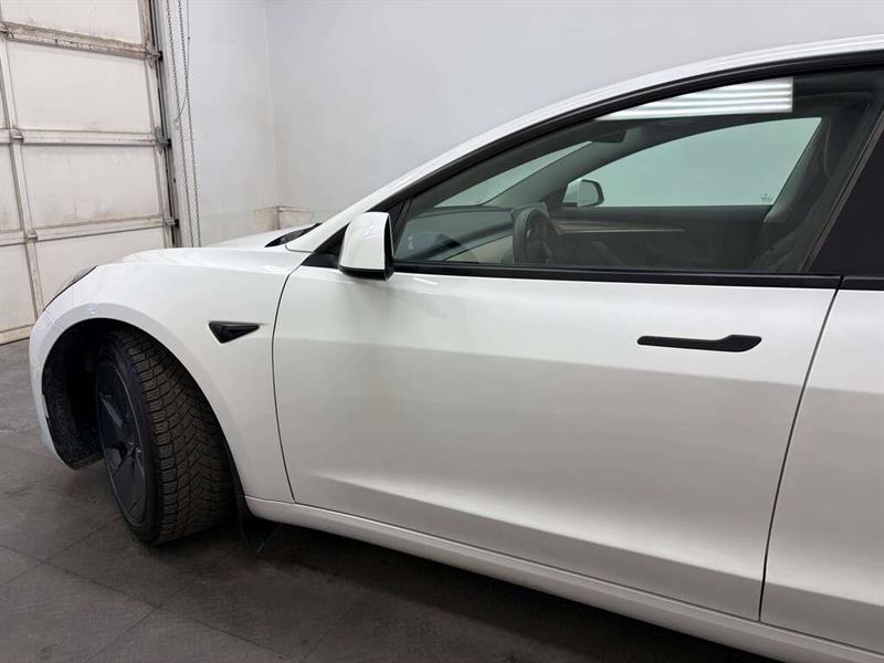 tesla Model 3 2022 - 3