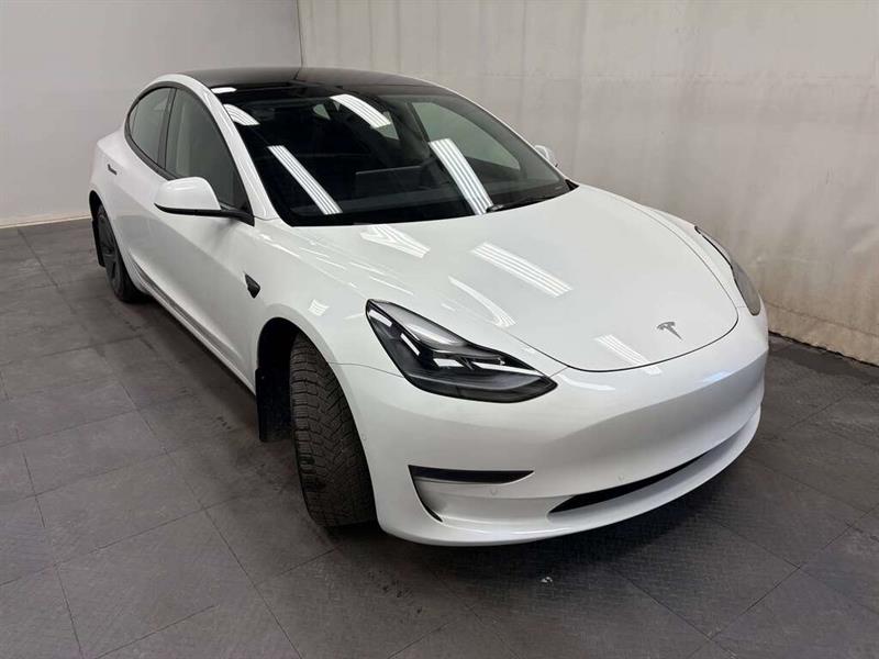 tesla Model 3 2022 - 16