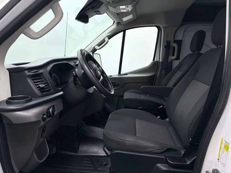 ford E-Transit Cargo Van 2023 - 2