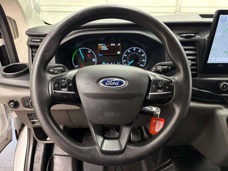 ford E-Transit Cargo Van 2023 - 23