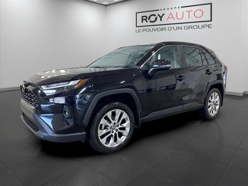 toyota RAV4 2025