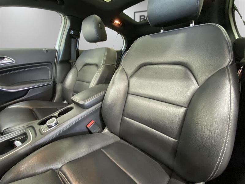 mercedes-benz GLA 2016 - 3