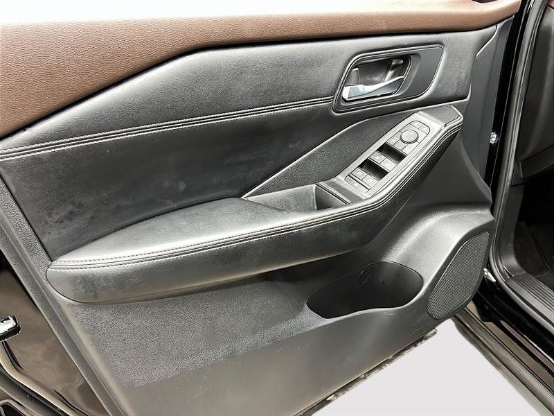 nissan Rogue 2023 - 24