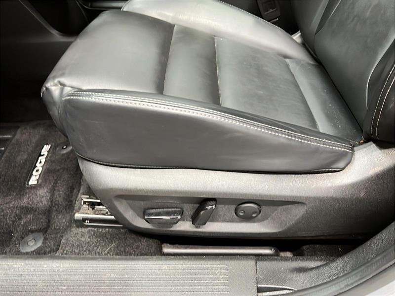 nissan Rogue 2023 - 25
