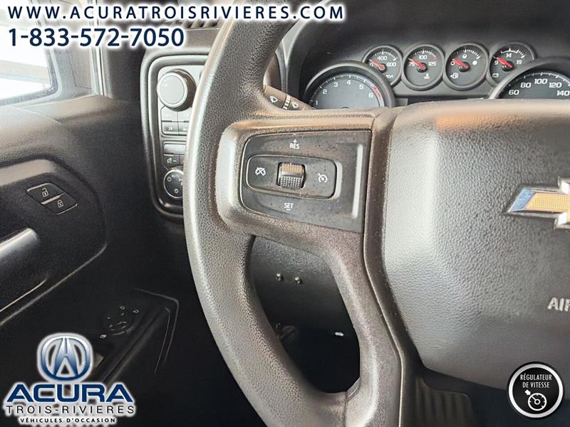 chevrolet Silverado 1500 CUSTOM BOITE COURTE 2020 - 22