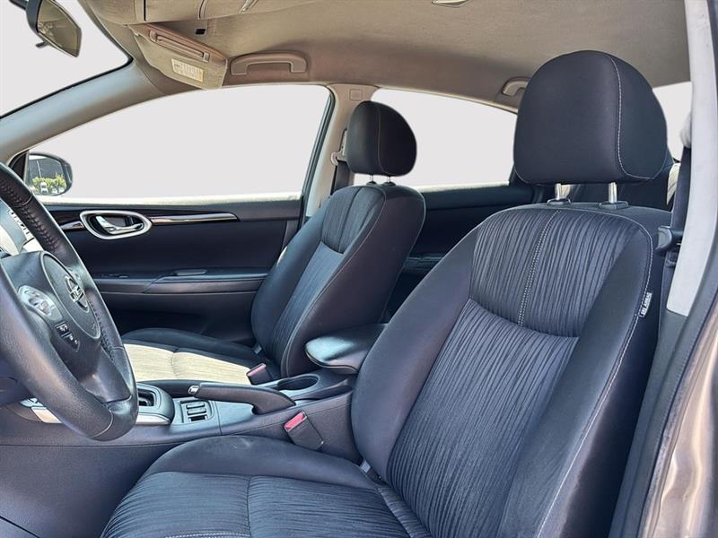 nissan Sentra 2017 - 14