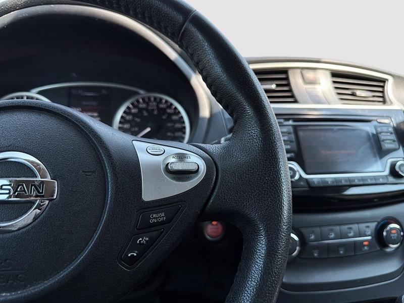 nissan Sentra 2017 - 24