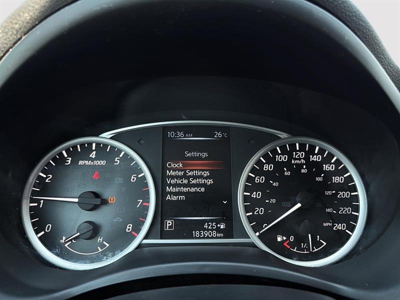 nissan Sentra 2017 - 33
