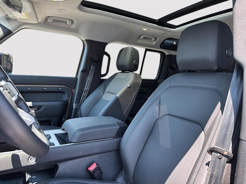 land rover Defender 2025 - 15