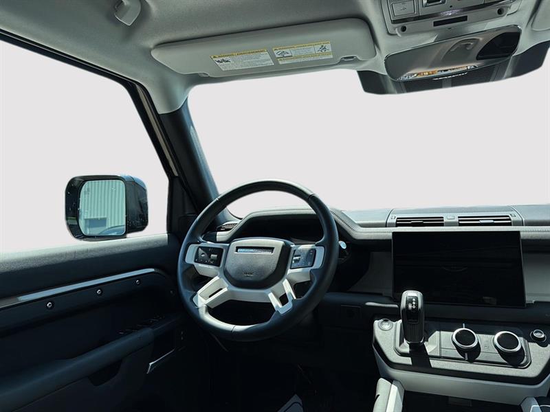 land rover Defender 2025 - 19