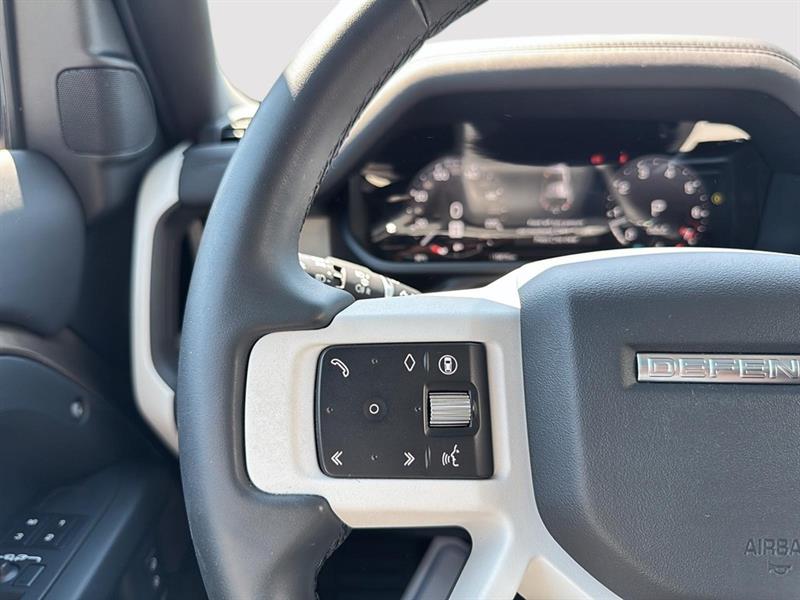 land rover Defender 2025 - 24