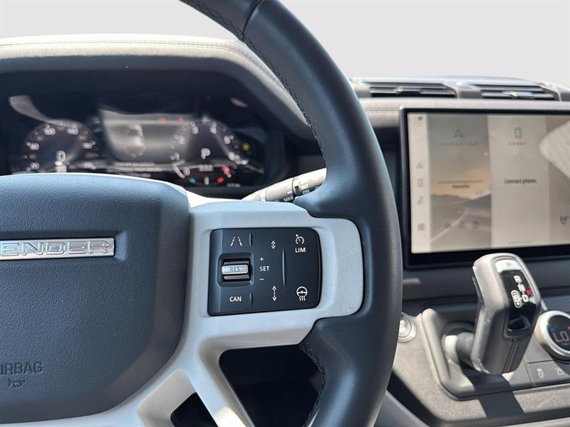 land rover Defender 2025 - 25