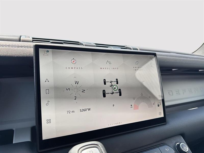 land rover Defender 2025 - 30