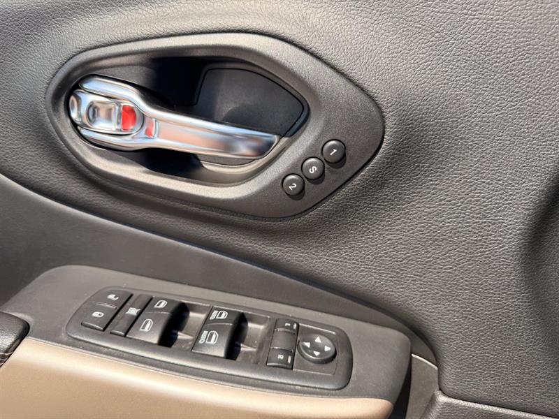 jeep Cherokee 2018 - 21