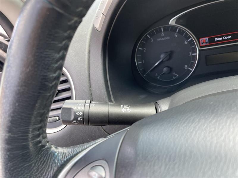 nissan Pathfinder 2015 - 13