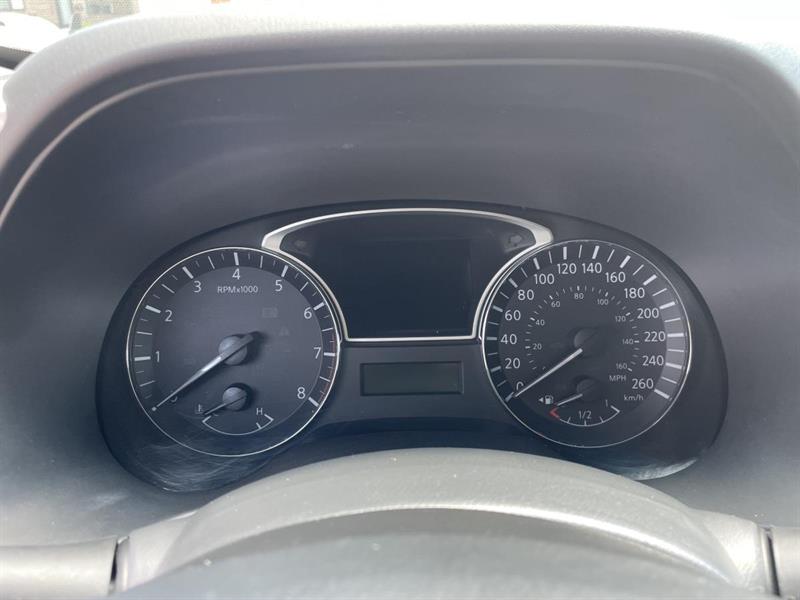 nissan Pathfinder 2015 - 14
