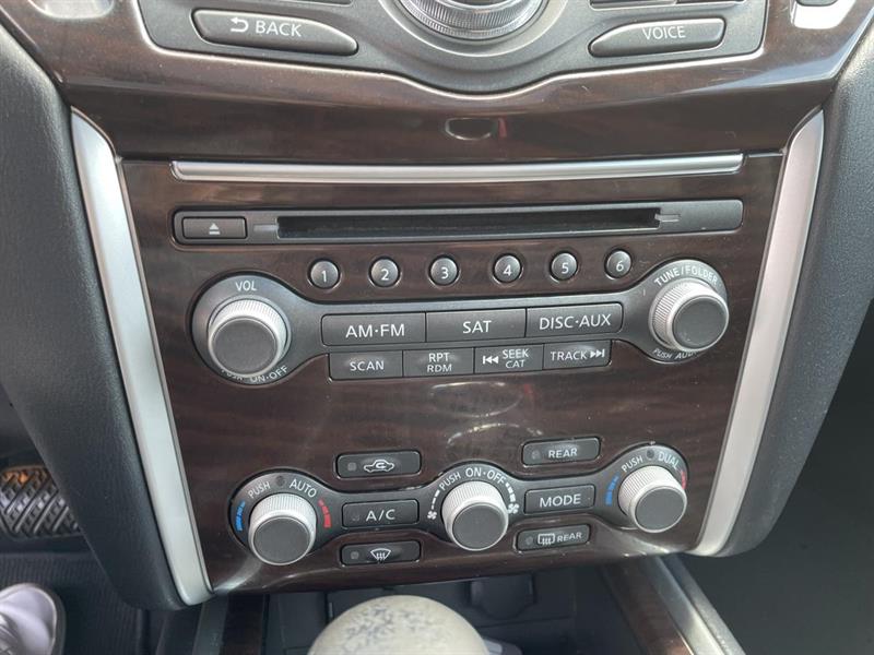 nissan Pathfinder 2015 - 18