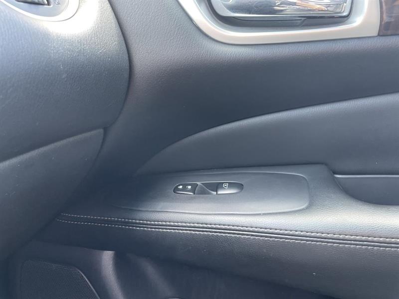 nissan Pathfinder 2015 - 22