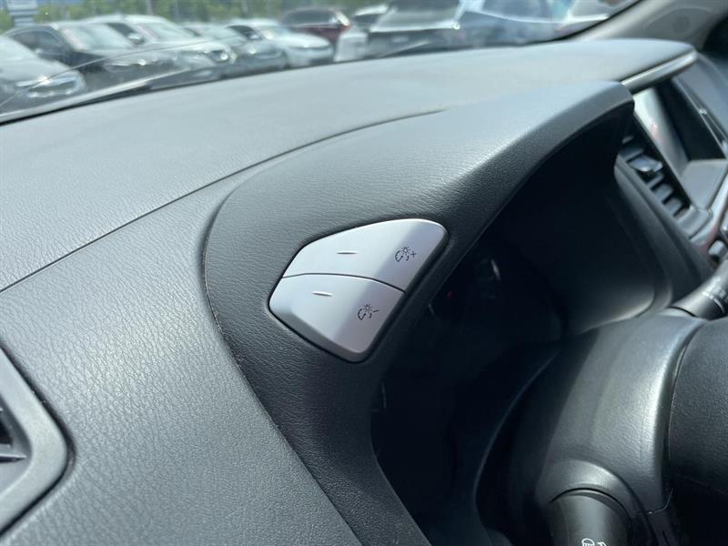 nissan Pathfinder 2015 - 25