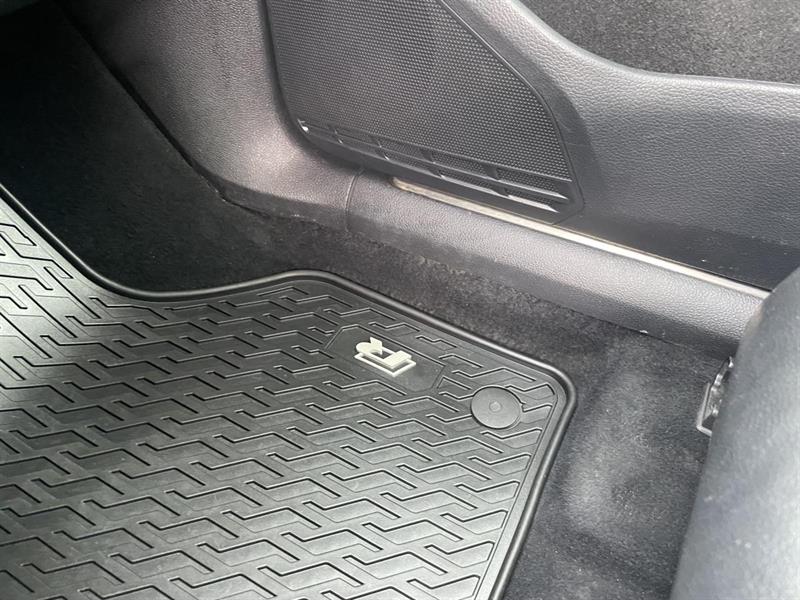 volkswagen Golf R 2018 - 22