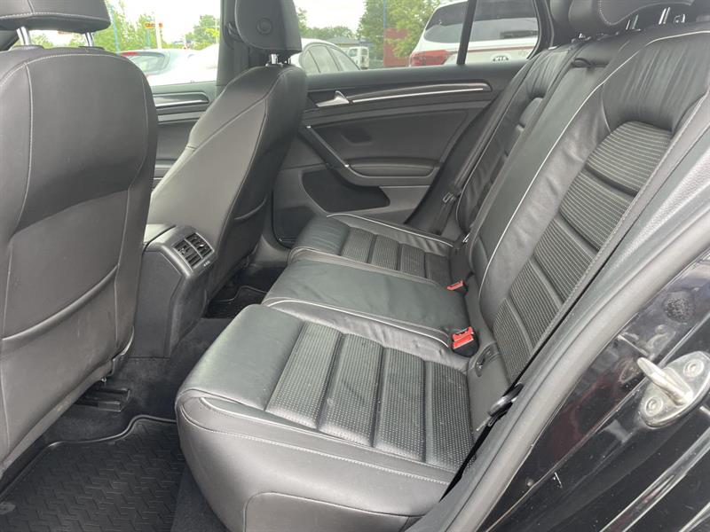 volkswagen Golf R 2018 - 27