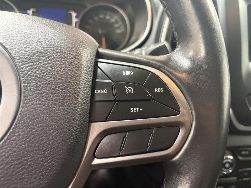 jeep Cherokee 2019 - 11