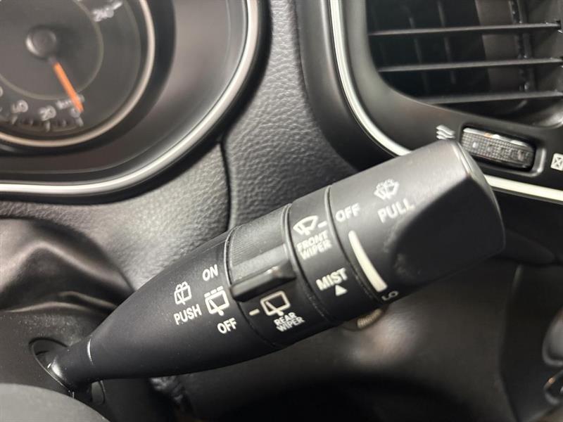 jeep Cherokee 2019 - 12