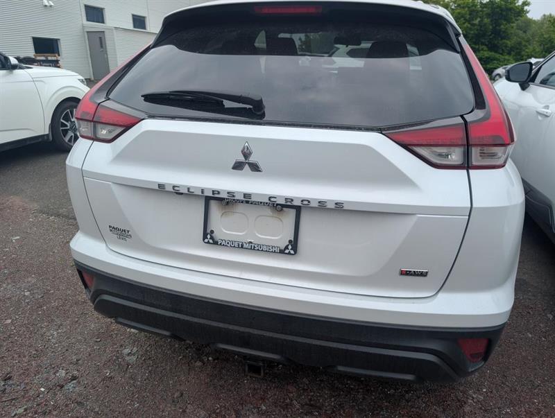 mitsubishi Eclipse Cross 2023 - 11